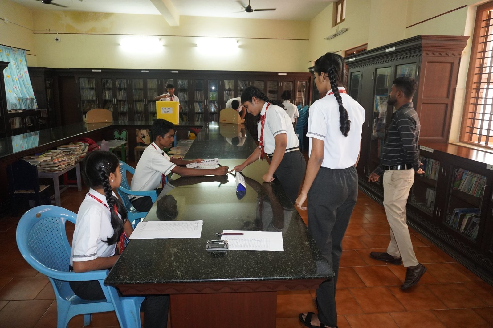 Election Manifesto Presentation and Voting at KVG IPS